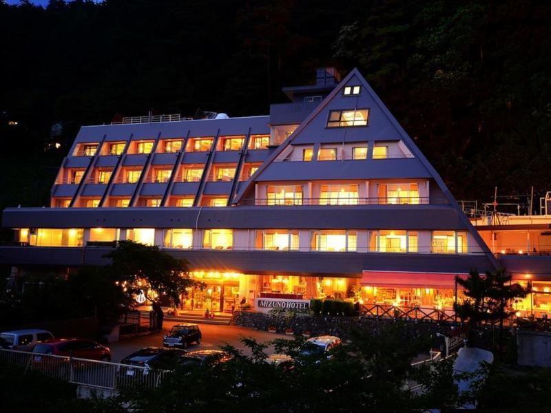 mizuno hotel lake kawaguchi